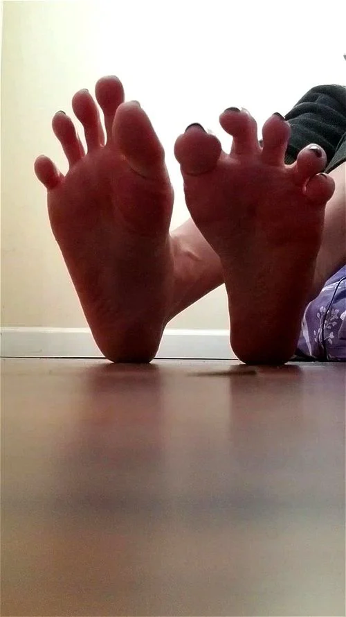 toe wiggle, soles, amateur, long toes
