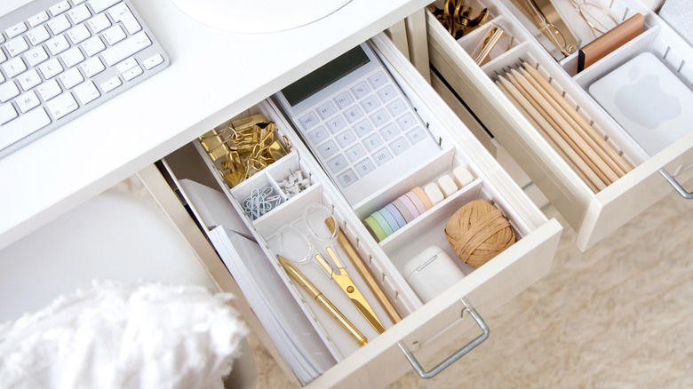 well organized computer desk drawer