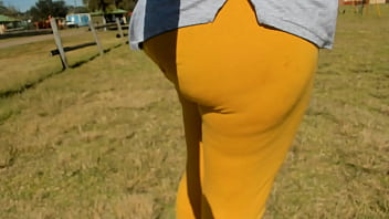 big butt, public, ebony, outdoor