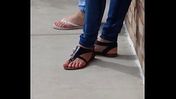 mom, feet, toes, columbia