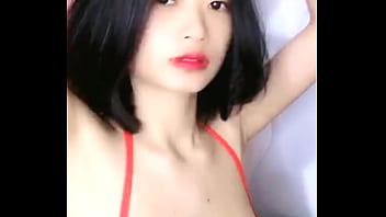 vu to, show hang, big boobs, asian