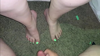 cumshot, kink, whore, toes