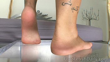 indian, Leah Jaye, foot, arabic