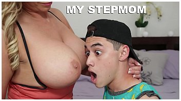 big boobs, booty, milf, mom