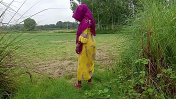 chudai in hindi, Desi Radhika, village outdoor, desi radhika