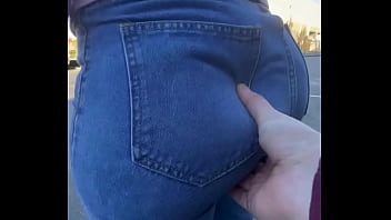 milf, jeans, sexy, outdoor booty