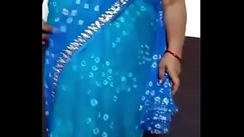 indian woman, desi woman, big boobs, saree stripping