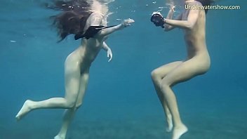 underwatershow, underwater teen, underwater babe, underwater