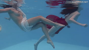 underwatershow, swimming pool teen, brunette, floating tits
