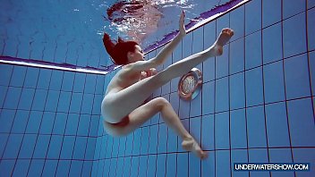 water, teen, redhead, pool