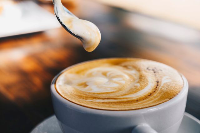 Caffé Latte: die Milch macht’s – und die Temperatur