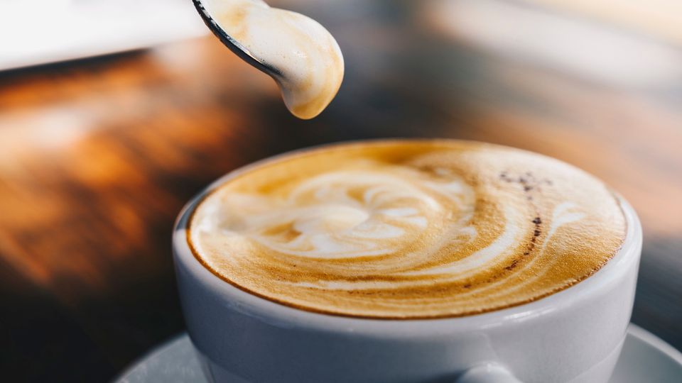 Caffé Latte: die Milch macht’s – und die Temperatur