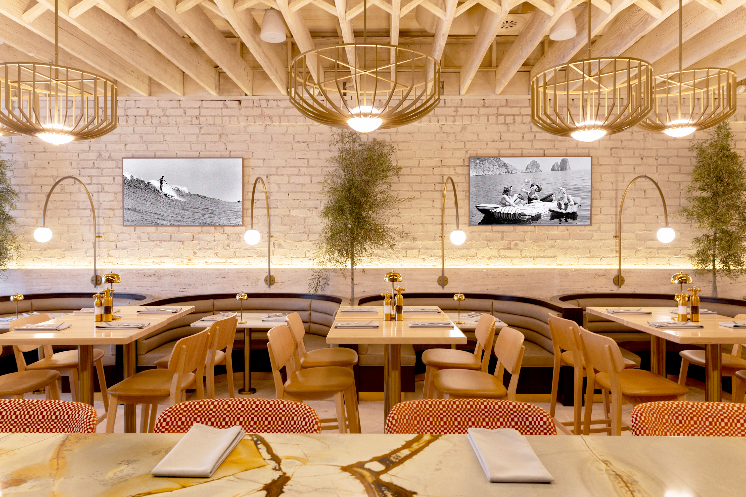 The well-designed new interior of an all-day restaurant in Manhattan Beach called Brewco Social.