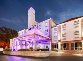 Best Western Plus Sandusky Hotel & Suites, hotel near Kalahari Waterpark, Sandusky