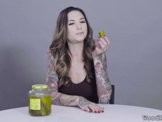 tattooed women, solo female, asmr, eating