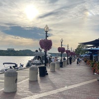 Photo taken at Georgetown Waterfront by Abdullah 🇸🇦💕🇺🇸 on 8/23/2023
