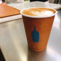 Photo taken at Blue Bottle Coffee by Honey_Poco on 12/12/2019