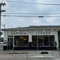 Photo taken at Captain + Stoker by Ahmed A. on 9/23/2023