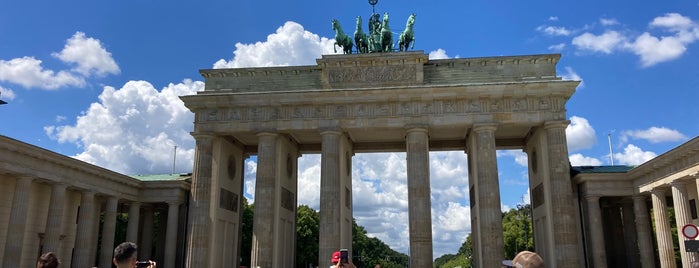 Brandenburg Gate is one of Berlin 2018.