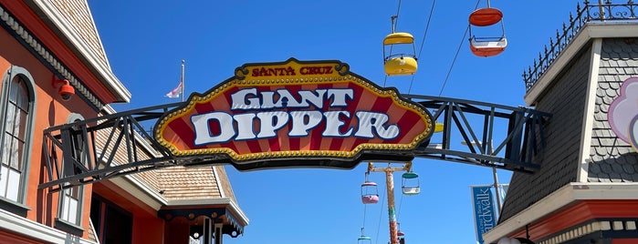 Giant Dipper is one of Coastal Coffee Crawl.