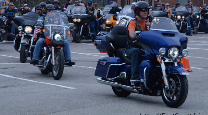 Motorcyclists ride in 3rd Annual Wreath Ride