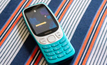 The Nokia 3210 showing the game "Snake".