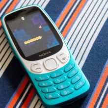 The Nokia 3210 showing the game "Snake".