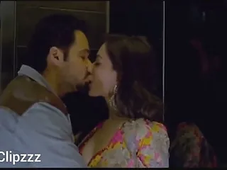 Pakistanis, Desi Pakistani, Kiss, Scenes