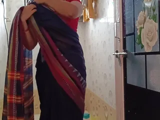 Aunty Bathing, Sexy Ass and Boobs, Doggy Style, Indian Desi Aunty