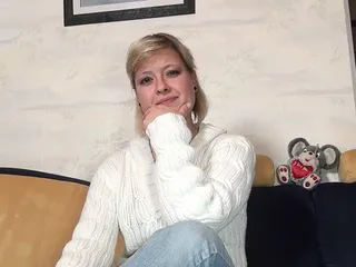 Amateur Blonde MILF, German, Girls Masturbating, HD Videos