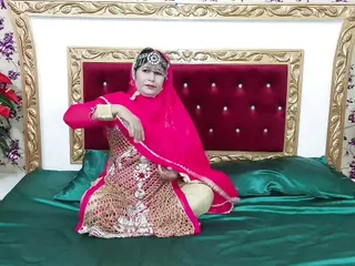 Urdu, Wedding Dress, Saggy, Mature Mom