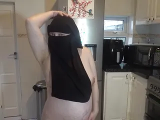 Fully Nude, Tits, Big Natural Tits, Niqab