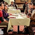 Sean Astin, Mayim Bialik, Kal Penn, and Jim Parsons in The Big Bang Theory (2007)