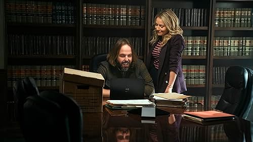 Angus Sampson and Becki Newton in The Lincoln Lawyer (2022)