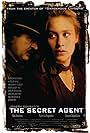 Patricia Arquette and Bob Hoskins in The Secret Agent (1996)