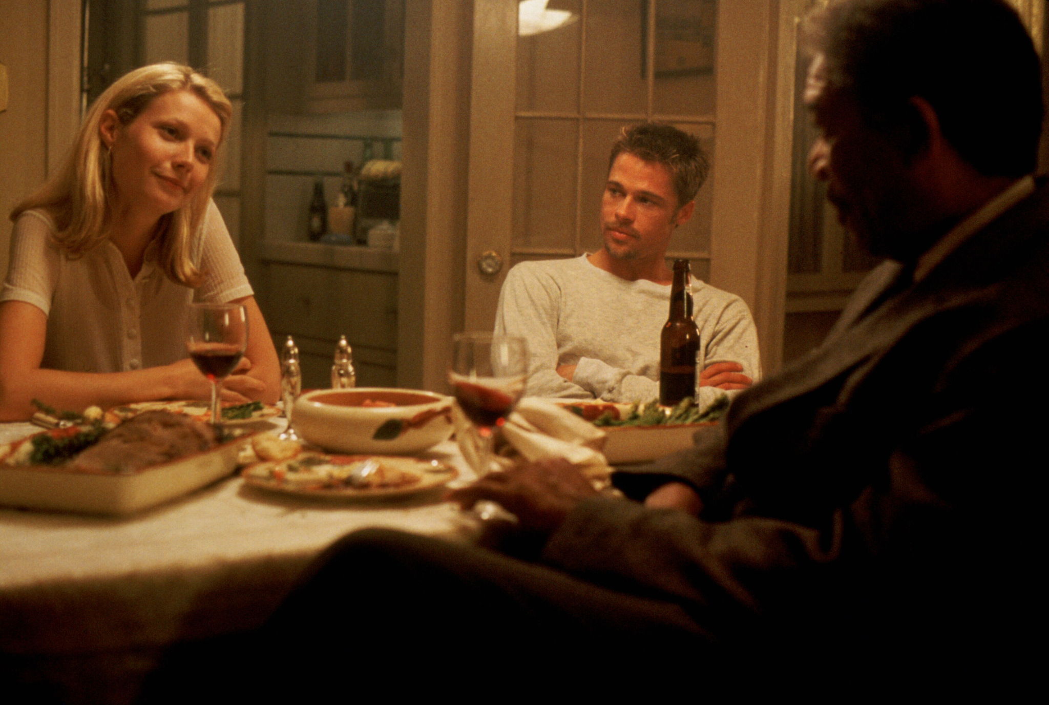 Brad Pitt, Morgan Freeman, and Gwyneth Paltrow in Se7en (1995)