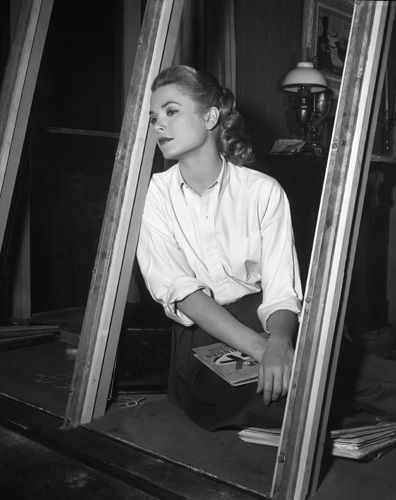 Grace Kelly in Rear Window (1954)