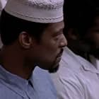 Craig muMs Grant and Eamonn Walker in Oz (1997)