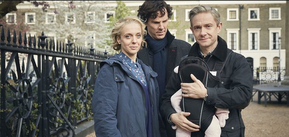 Amanda Abbington, Martin Freeman, and Benedict Cumberbatch in Sherlock (2010)
