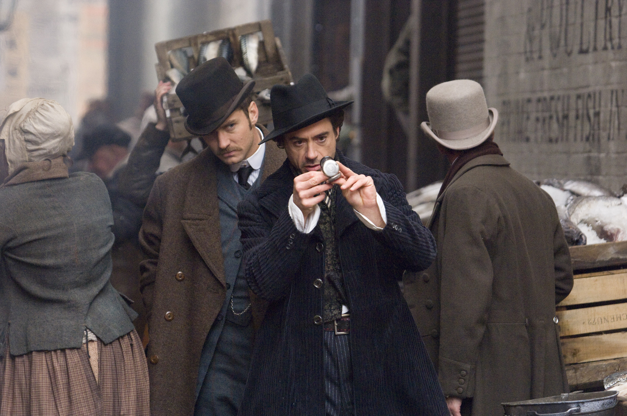 Jude Law and Robert Downey Jr. in Sherlock Holmes (2009)