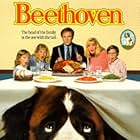 Charles Grodin, Bonnie Hunt, Nicholle Tom, Christopher Castile, Sarah Rose Karr, and Chris in Beethoven (1992)