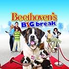 Jonathan Silverman, Jennifer Finnigan, and Beethoven in Beethoven's Big Break (2008)