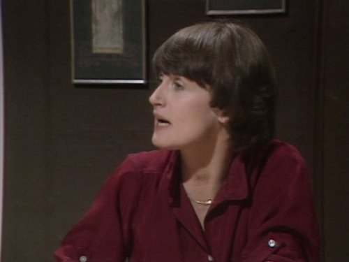 Diana Hoddinott in Yes Minister (1980)