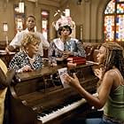 (Left to right) Angie Stone as Alma, Cuba Gooding, Jr. as Darrin Hill, Rue McClanahan as Nancy Stringer, Melba Moore as Bessie Cooley, Beyoncé Knowles as Lilly and LaTanya Richardson as Paulina Pritchett.
