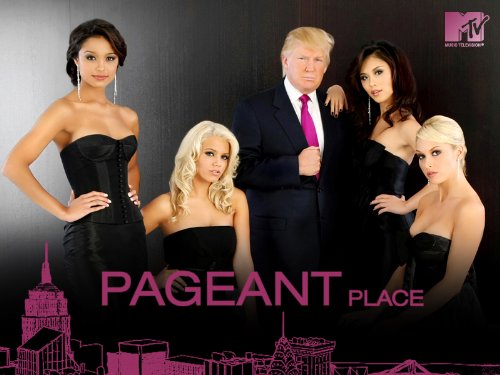 Donald Trump, Tara Conner, Riyo Mori, Rachel Smith, and Katie Blair in Pageant Place (2007)