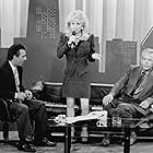 Dolly Parton, Spalding Gray, and Jay Thomas in Straight Talk (1992)