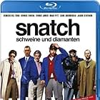 Brad Pitt, Benicio Del Toro, Dennis Farina, Vinnie Jones, Jason Statham, Ade, and Alan Ford in Snatch (2000)
