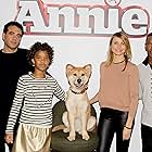 Cameron Diaz, Jamie Foxx, Bobby Cannavale, and Quvenzhané Wallis in Annie (2014)