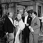 Jean Harlow, George Cukor, David O. Selznick, and Edmund Lowe in Dinner at Eight (1933)