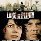 John Diehl and Michelle Williams in Land of Plenty (2004)